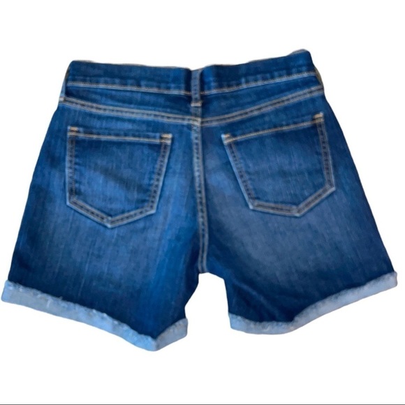 Old Navy Size 0 Sweetheart Cuffed Denim Shorts - Picture 2 of 4